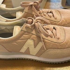 New Balance trainers in excellent condition